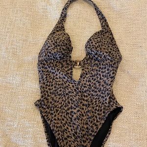 One piece bathing suit